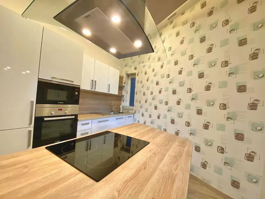 Luxury Buda Apartment Budapest 0*,