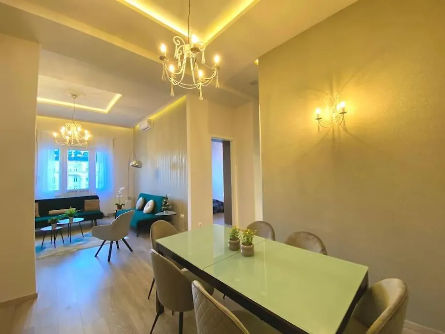 Luxury Buda Apartment Budapest